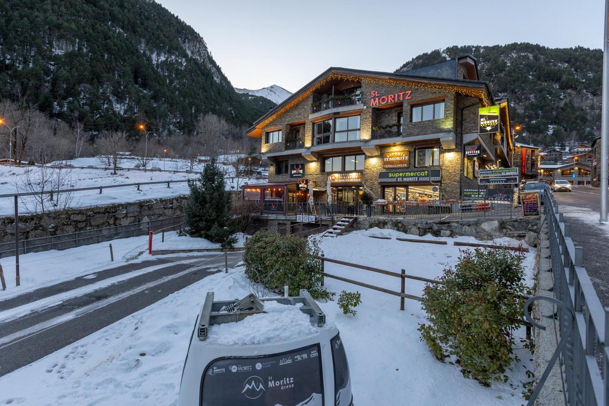 Apartaments Sant Moritz Arinsal Zewnętrze zdjęcie