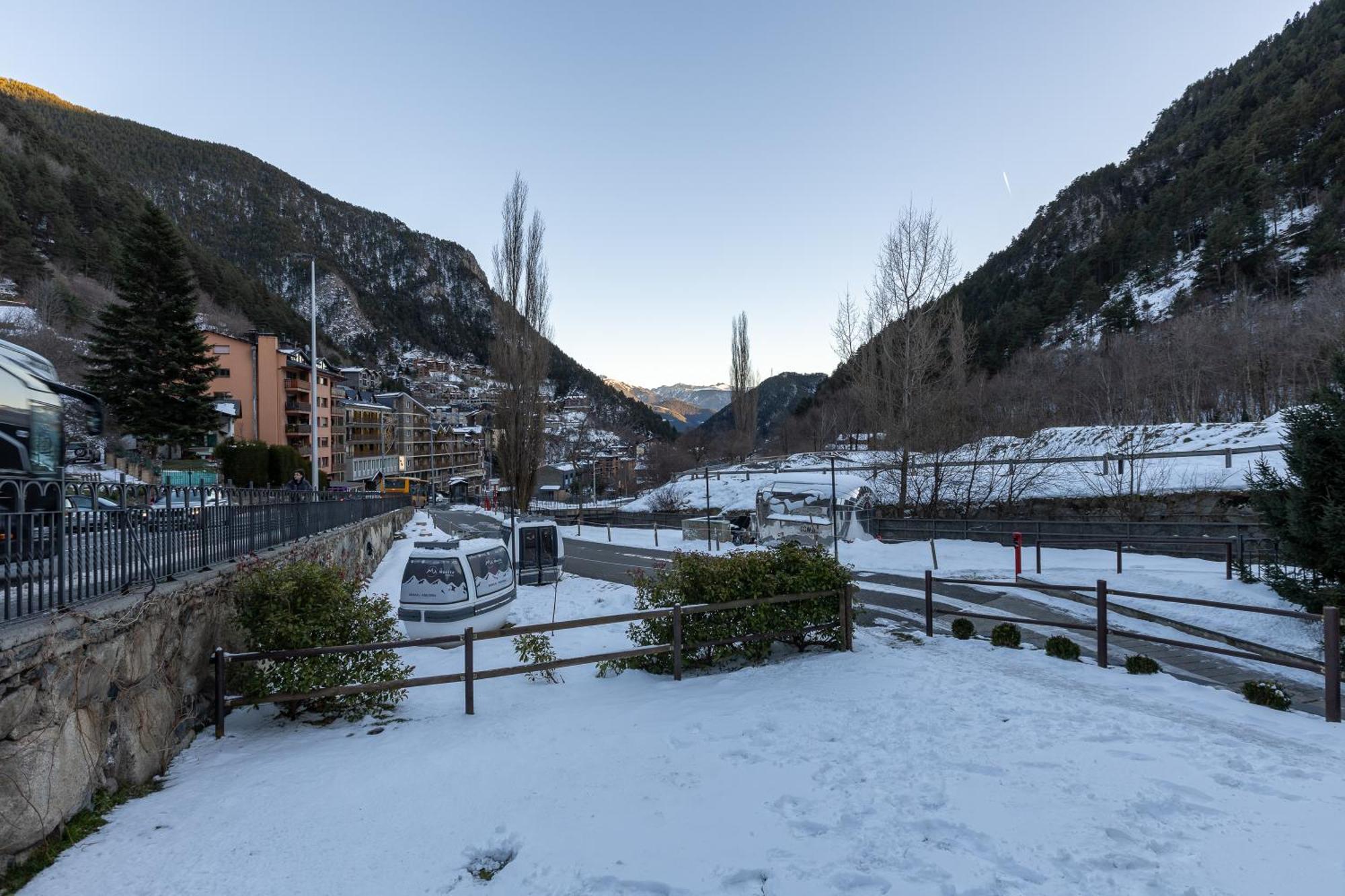 Apartaments Sant Moritz Arinsal Zewnętrze zdjęcie