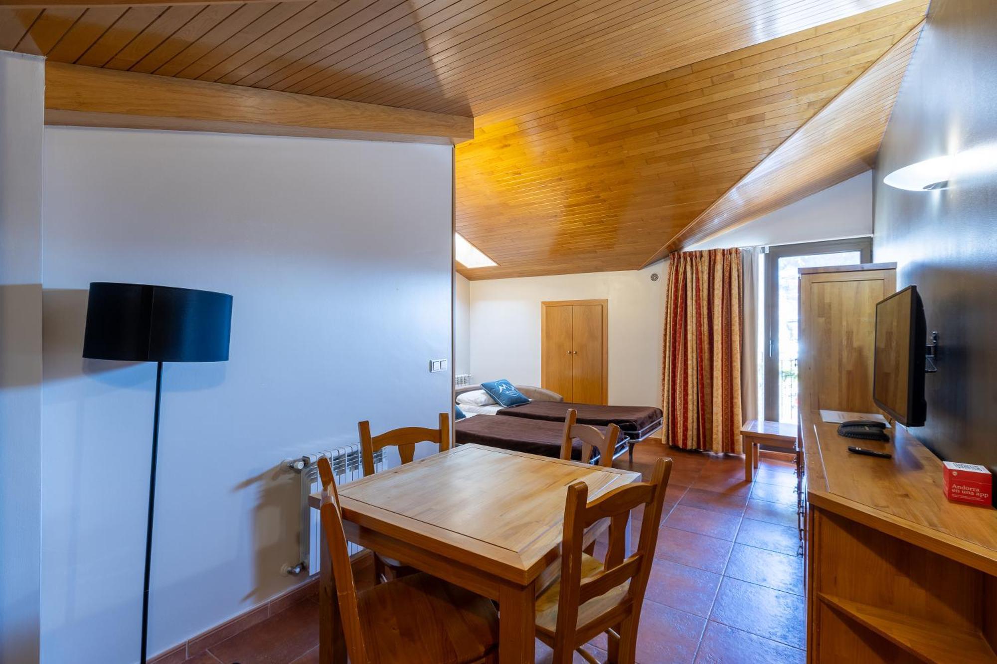 Apartaments Sant Moritz Arinsal Zewnętrze zdjęcie