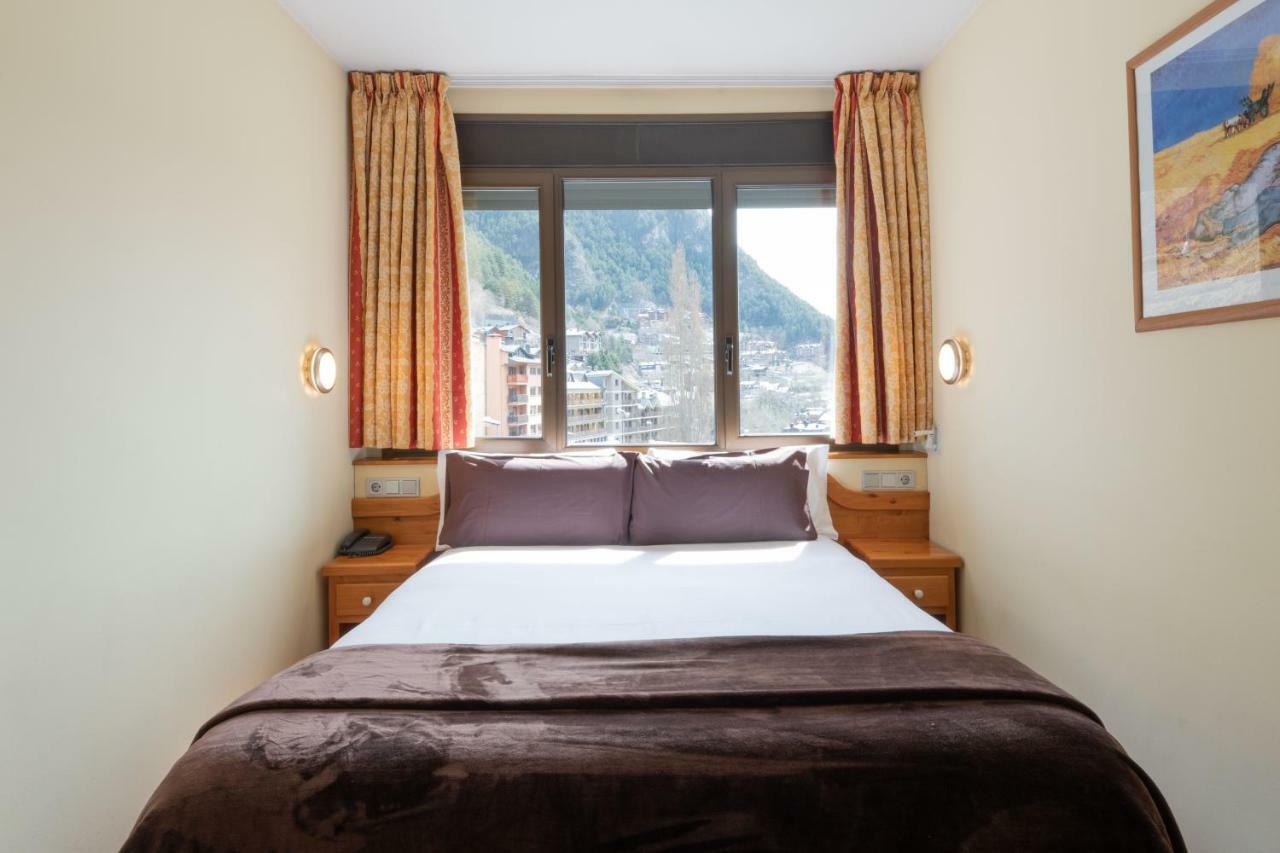 Apartaments Sant Moritz Arinsal Zewnętrze zdjęcie